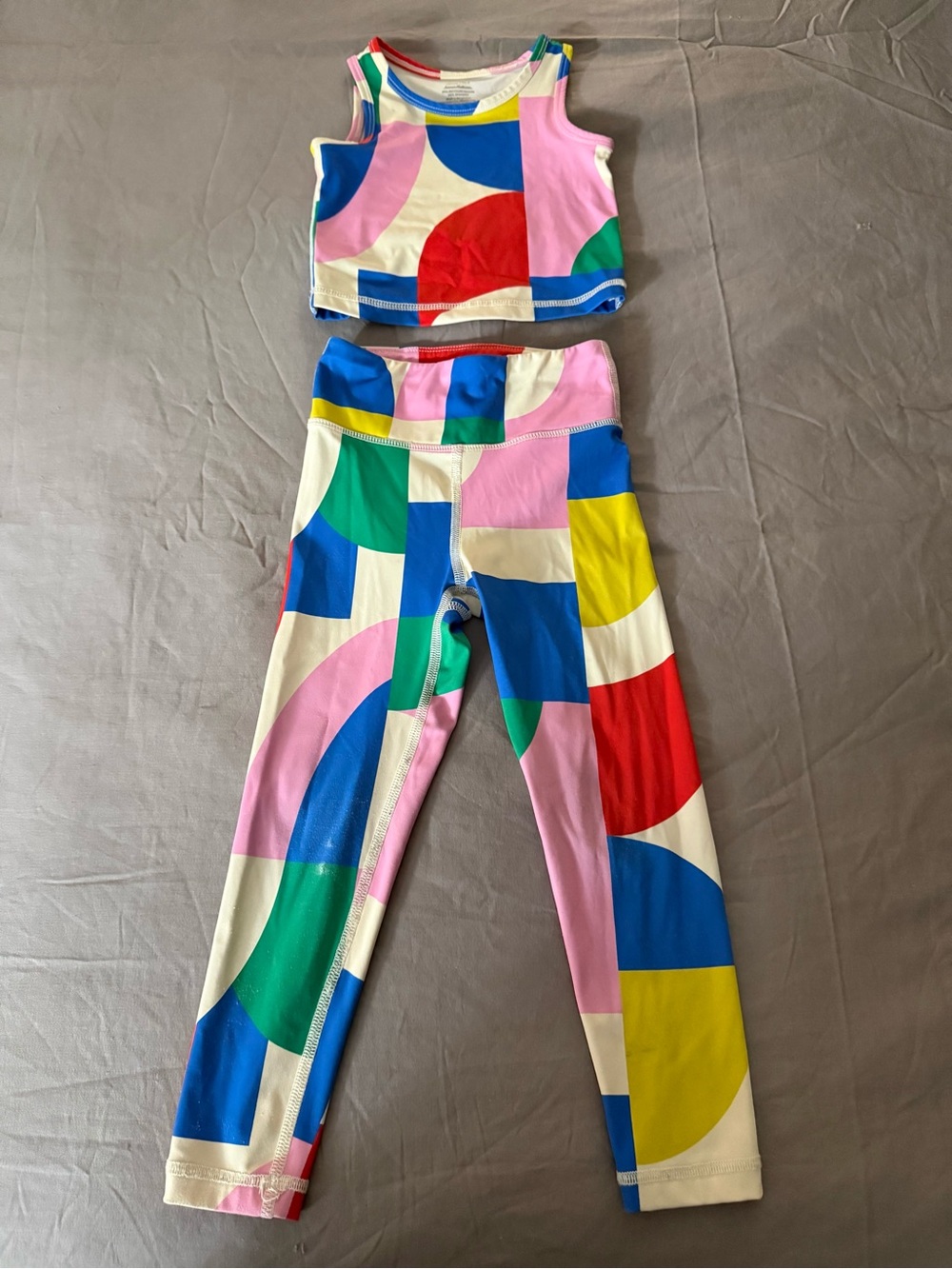 Hanna Andersson Active Made to Stretch Print Top and Leggings Set